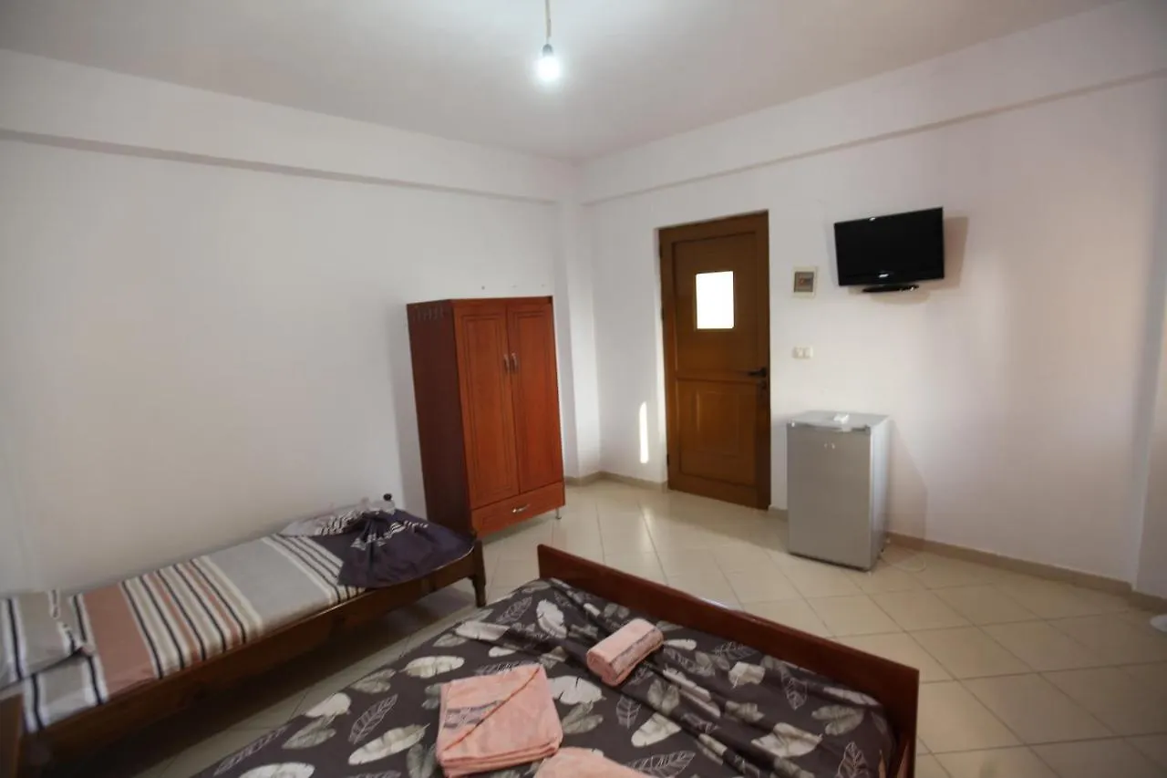 Hotel Seaview Bunec Piqeras