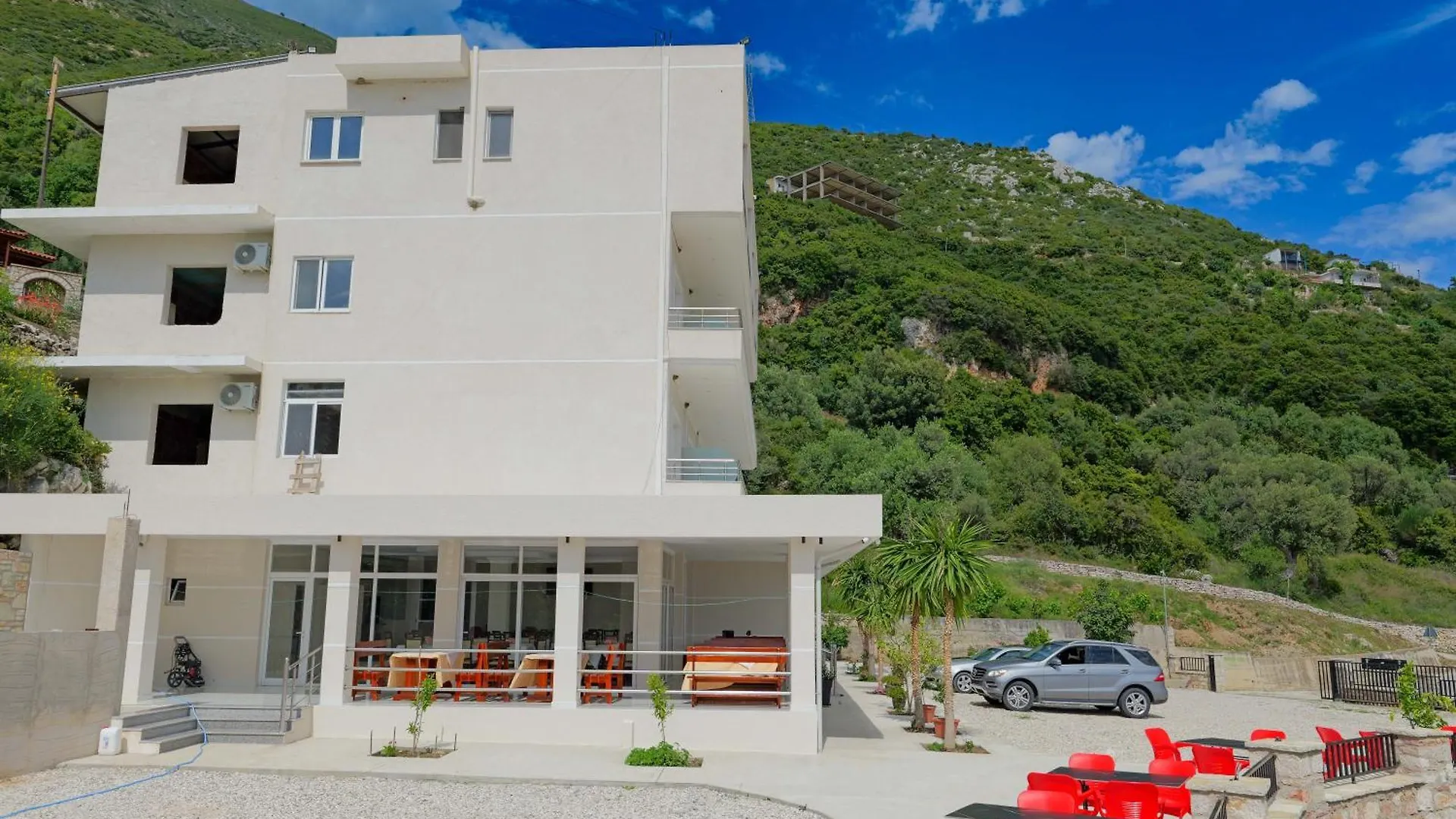 Seaview Bunec Piqeras 0*,  Albania