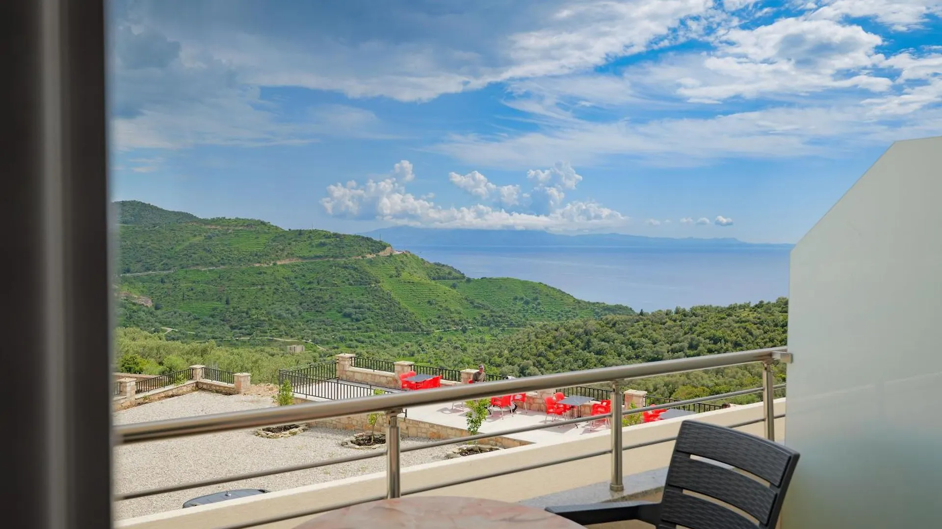 Hotel Seaview Bunec Piqeras Albania