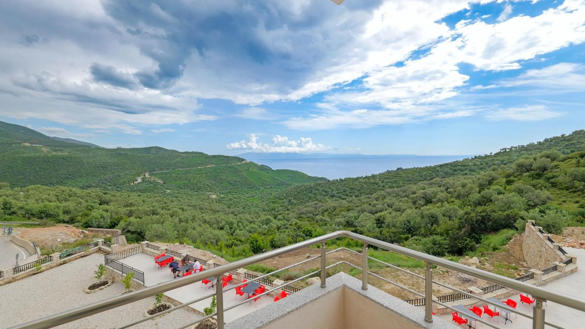 Hotel Seaview Bunec Piqeras