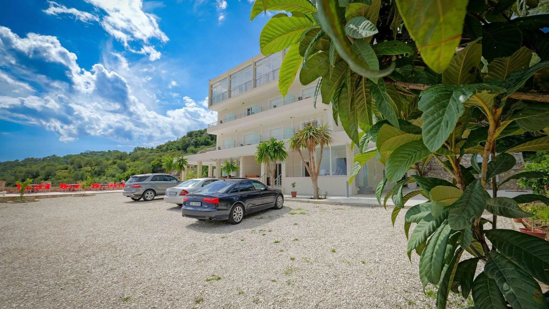 Hotel Seaview Bunec Piqeras Albania