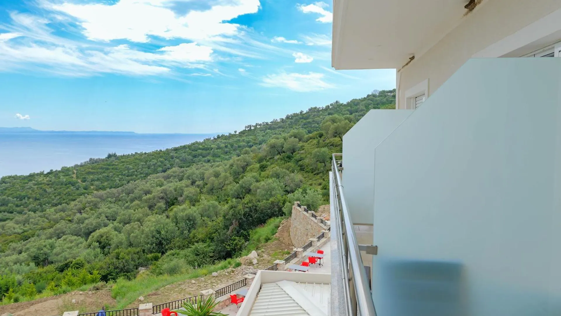Hotel Seaview Bunec Piqeras Albania